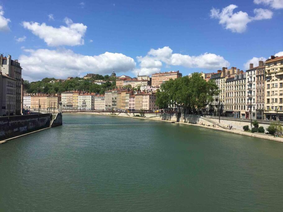 Studio Close Fourviere Very Quiet & Small Terrace Apartment Lyon Bagian luar foto