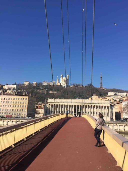 Studio Close Fourviere Very Quiet & Small Terrace Apartment Lyon Bagian luar foto
