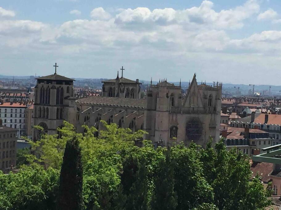 Studio Close Fourviere Very Quiet & Small Terrace Apartment Lyon Bagian luar foto